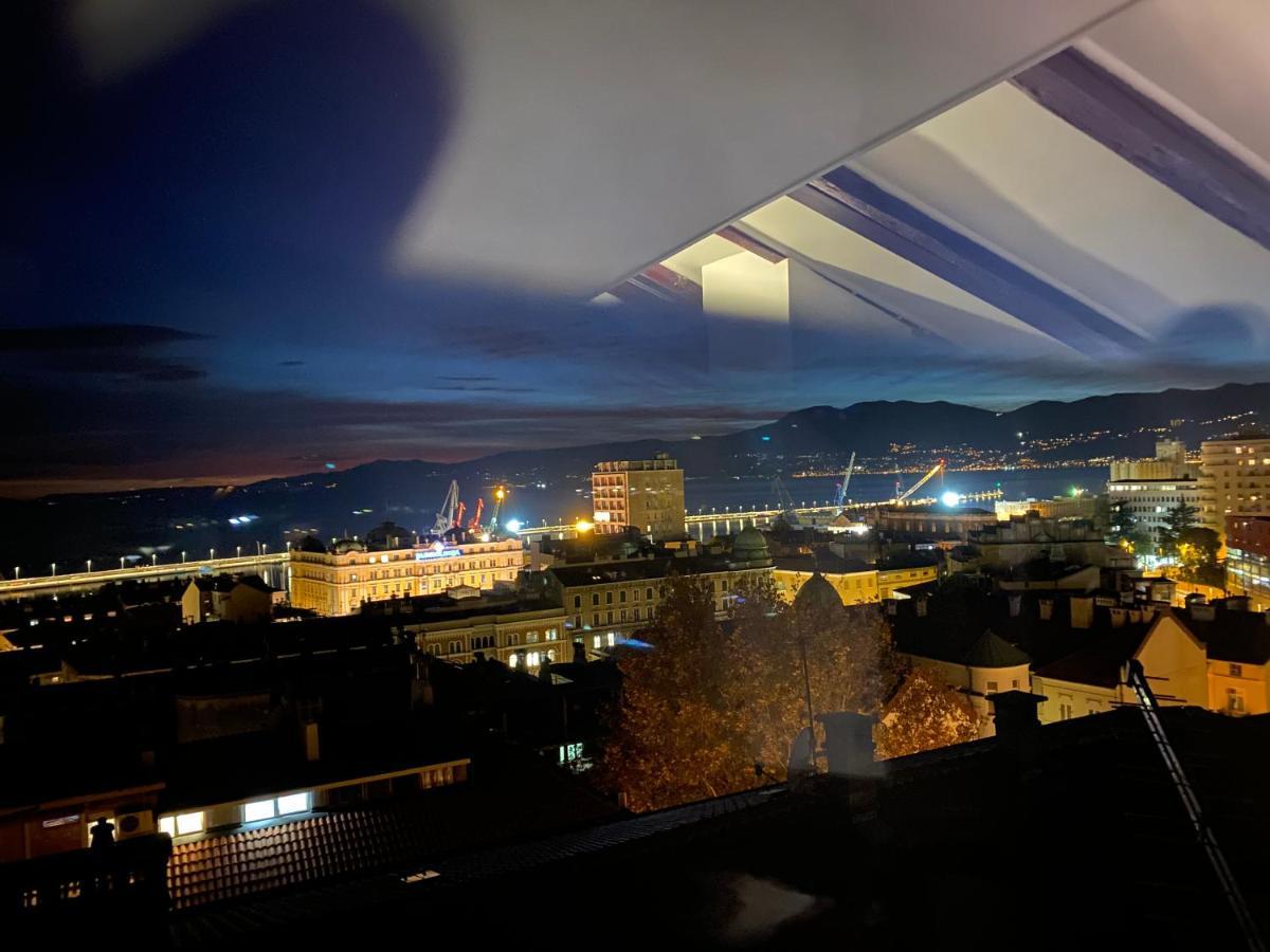 Апартаменти Penthouse Rijeka Centar Екстер'єр фото